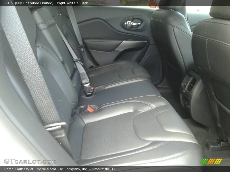 Bright White / Black 2019 Jeep Cherokee Limited
