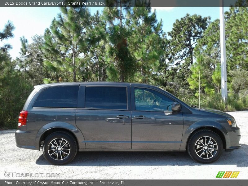 Granite Pearl / Black 2019 Dodge Grand Caravan SXT