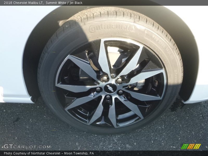 Summit White / Jet Black 2018 Chevrolet Malibu LT