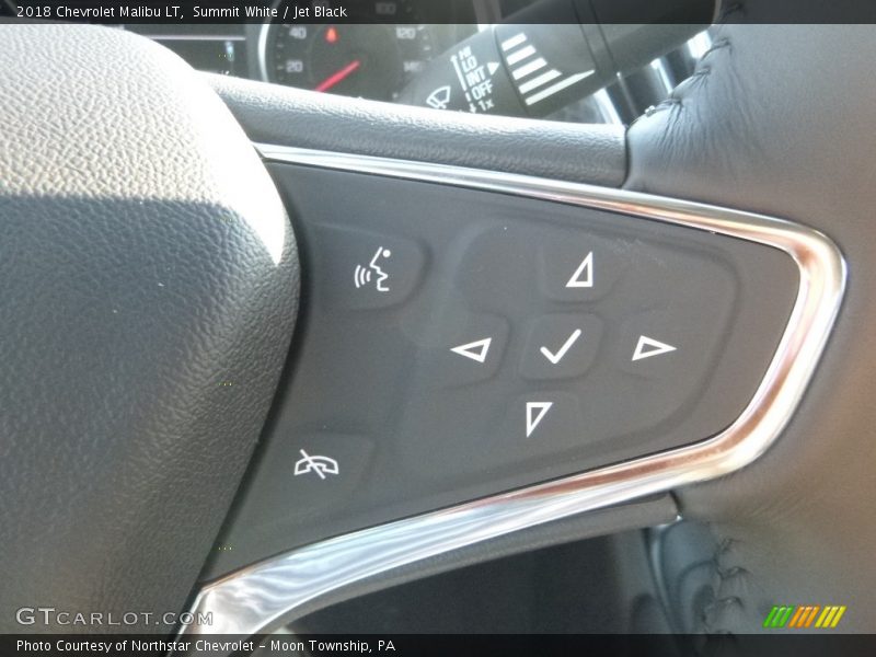 Summit White / Jet Black 2018 Chevrolet Malibu LT