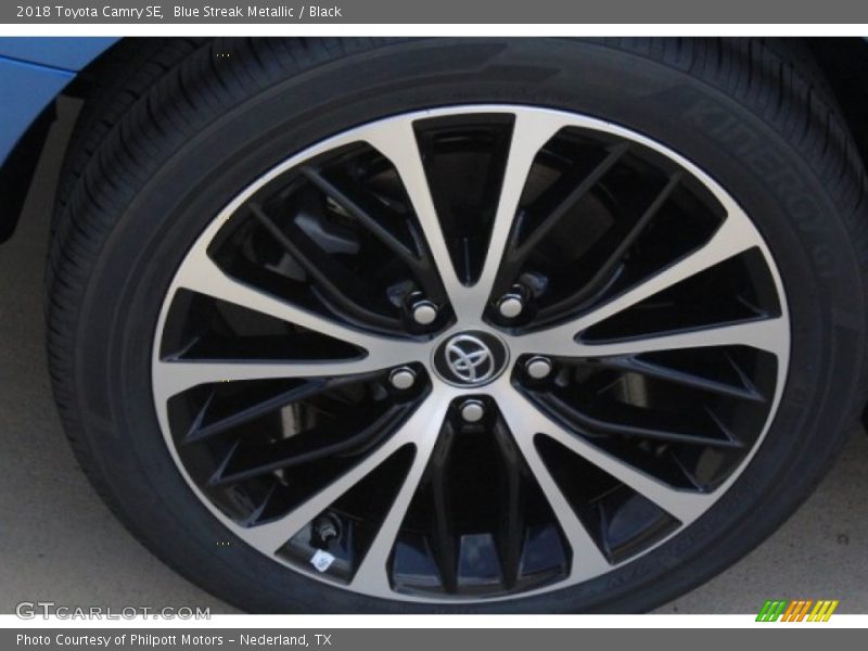 Blue Streak Metallic / Black 2018 Toyota Camry SE