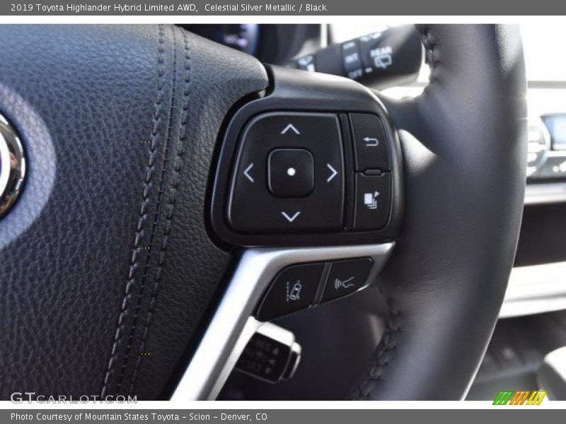 Celestial Silver Metallic / Black 2019 Toyota Highlander Hybrid Limited AWD