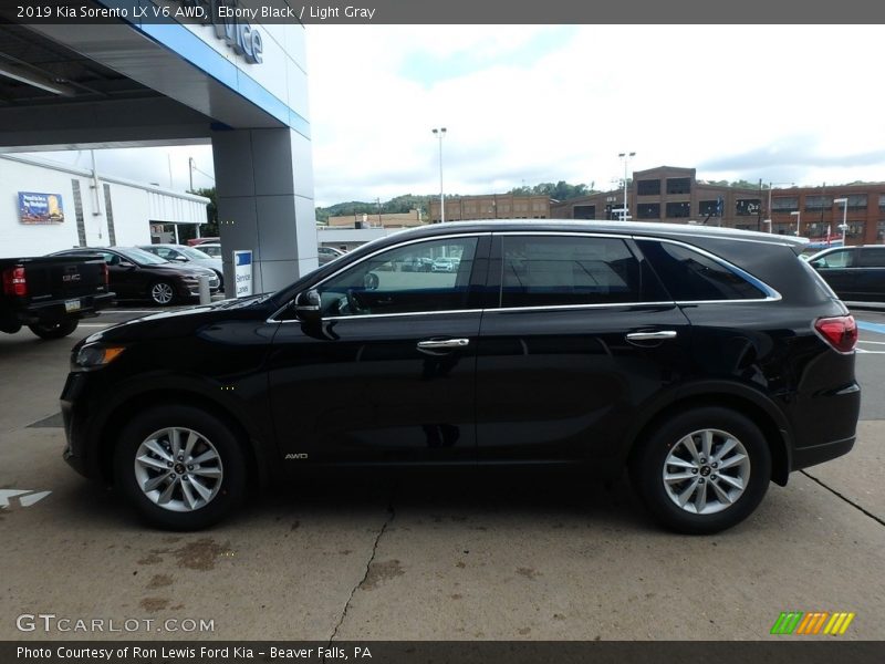 Ebony Black / Light Gray 2019 Kia Sorento LX V6 AWD