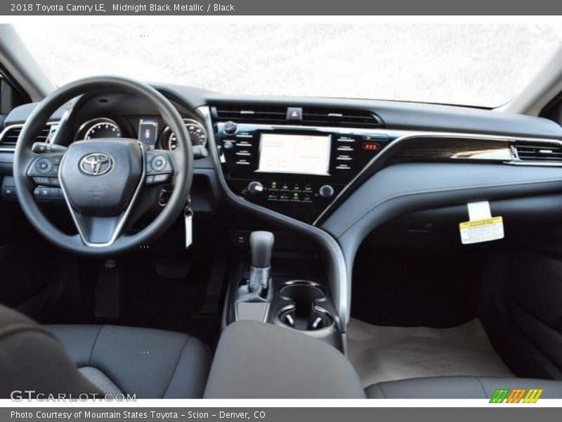 Midnight Black Metallic / Black 2018 Toyota Camry LE