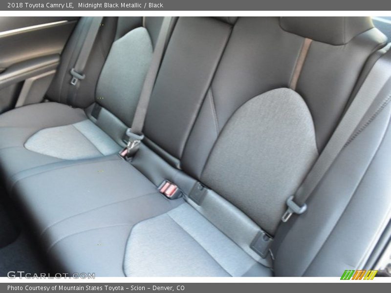 Midnight Black Metallic / Black 2018 Toyota Camry LE