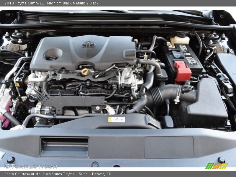 Midnight Black Metallic / Black 2018 Toyota Camry LE