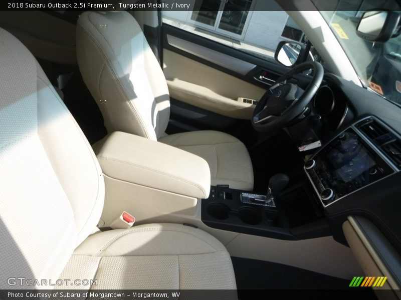 Tungsten Metallic / Ivory 2018 Subaru Outback 2.5i Premium
