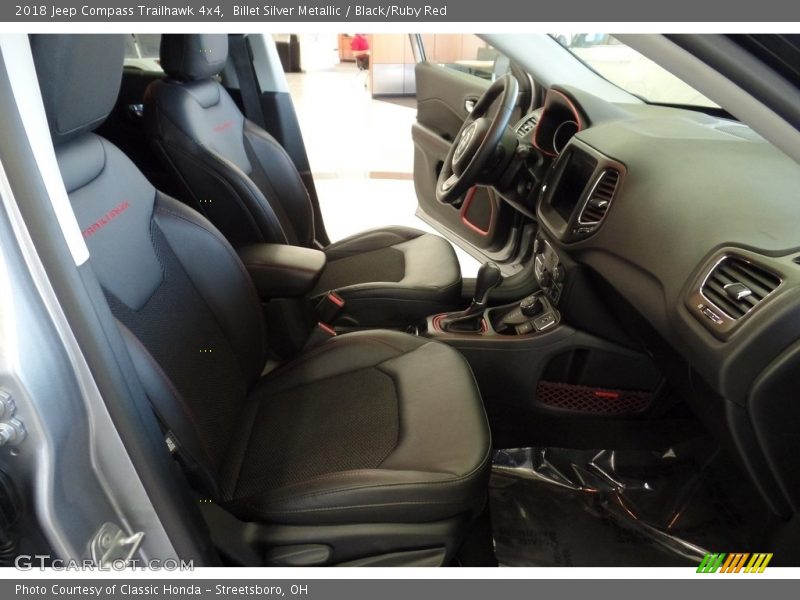 Billet Silver Metallic / Black/Ruby Red 2018 Jeep Compass Trailhawk 4x4