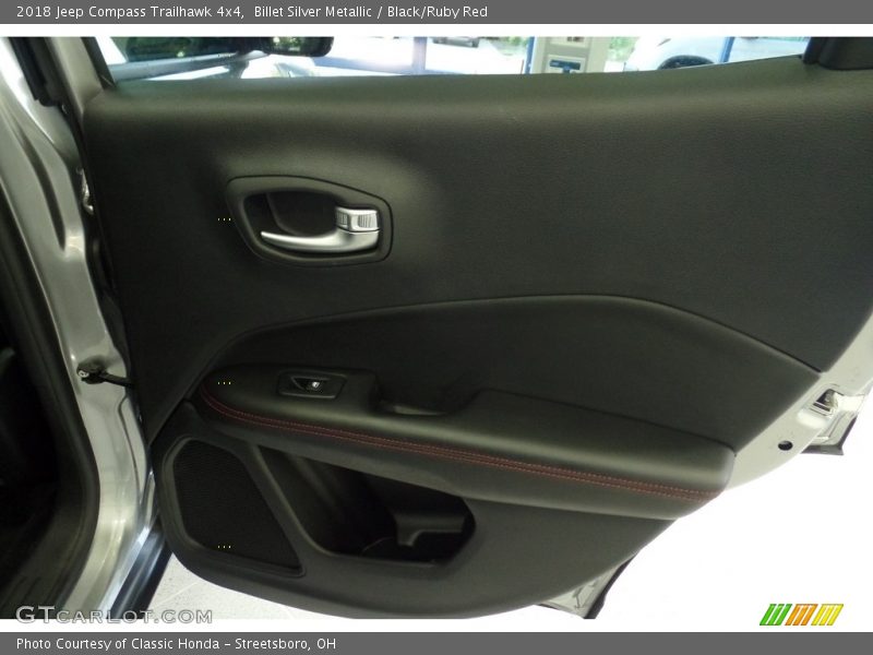 Billet Silver Metallic / Black/Ruby Red 2018 Jeep Compass Trailhawk 4x4