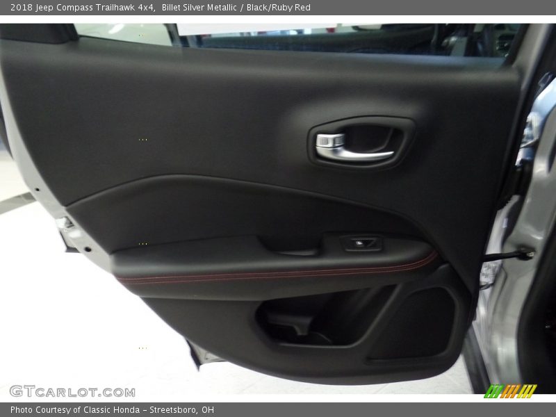 Billet Silver Metallic / Black/Ruby Red 2018 Jeep Compass Trailhawk 4x4