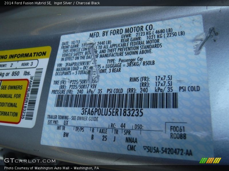 Ingot Silver / Charcoal Black 2014 Ford Fusion Hybrid SE