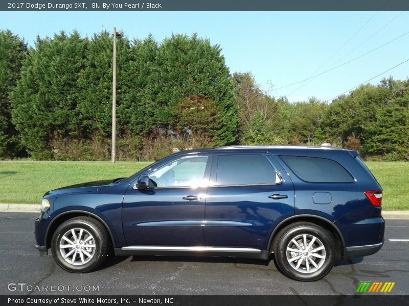Blu By You Pearl / Black 2017 Dodge Durango SXT