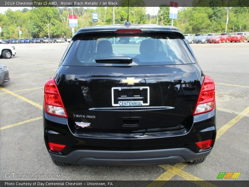Mosaic Black Metallic / Jet Black 2019 Chevrolet Trax LS AWD