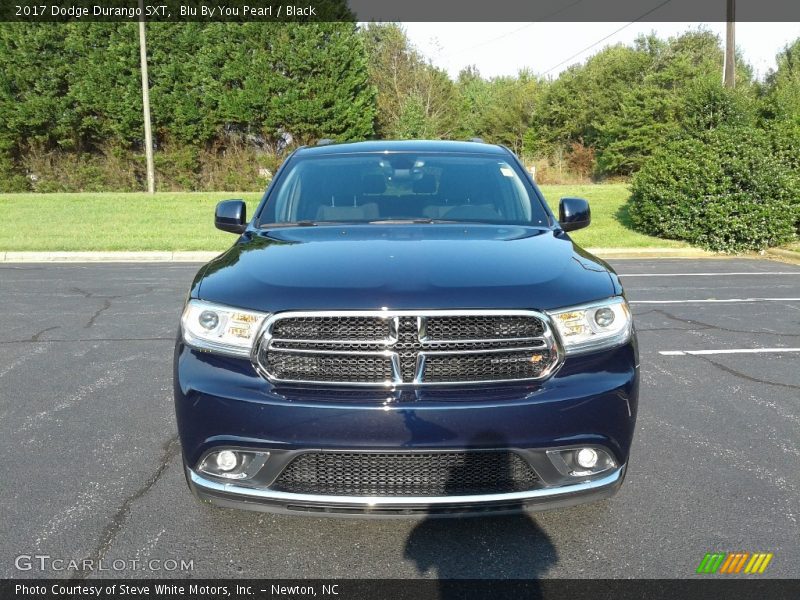 Blu By You Pearl / Black 2017 Dodge Durango SXT