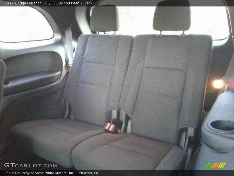 Blu By You Pearl / Black 2017 Dodge Durango SXT