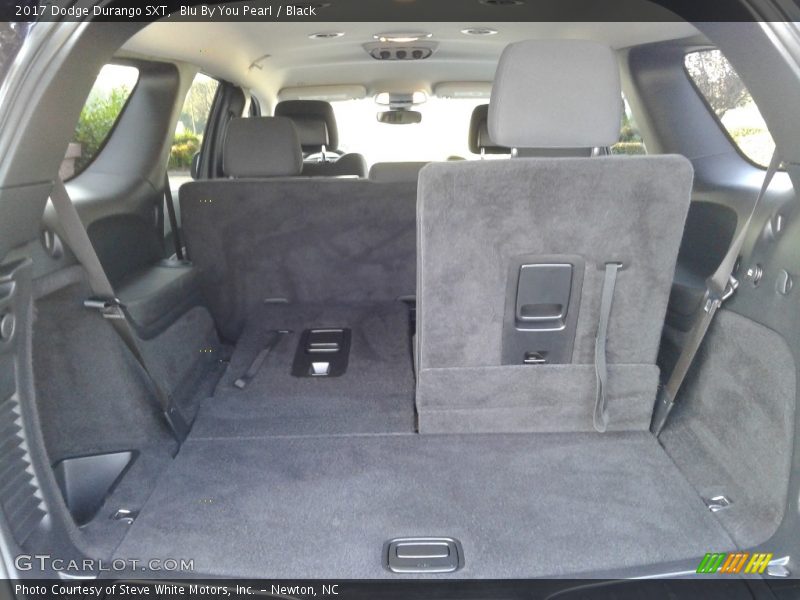 Blu By You Pearl / Black 2017 Dodge Durango SXT