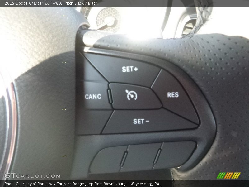 Pitch Black / Black 2019 Dodge Charger SXT AWD