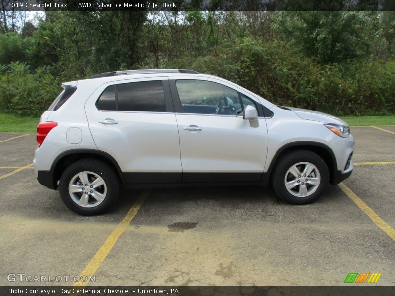  2019 Trax LT AWD Silver Ice Metallic