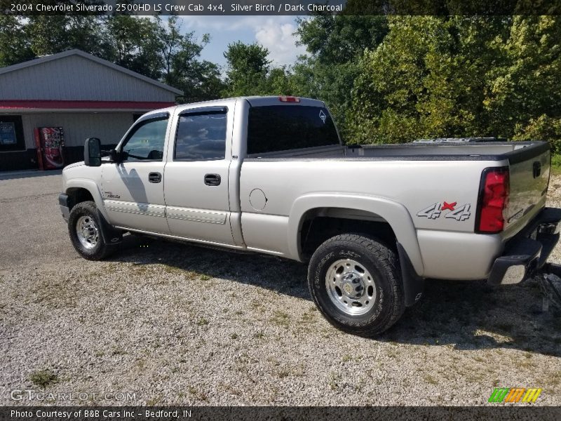 Silver Birch / Dark Charcoal 2004 Chevrolet Silverado 2500HD LS Crew Cab 4x4