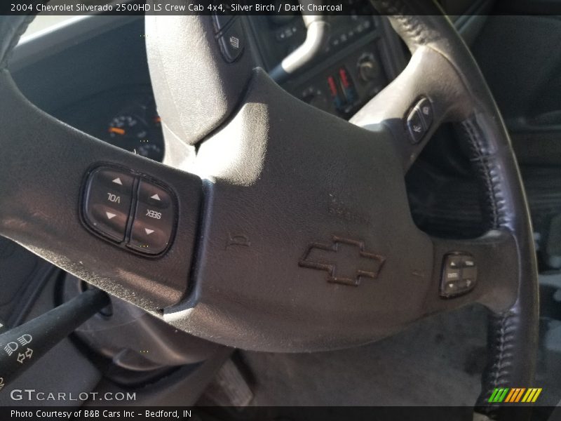 Silver Birch / Dark Charcoal 2004 Chevrolet Silverado 2500HD LS Crew Cab 4x4