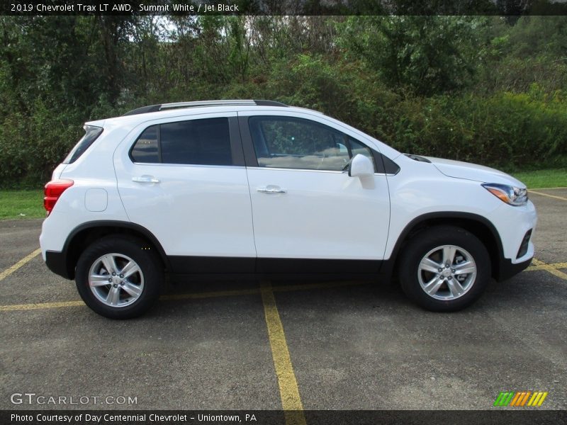 Summit White / Jet Black 2019 Chevrolet Trax LT AWD