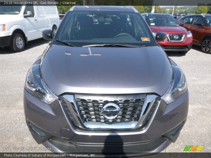 Gun Metallic / Charcoal 2018 Nissan Kicks SR