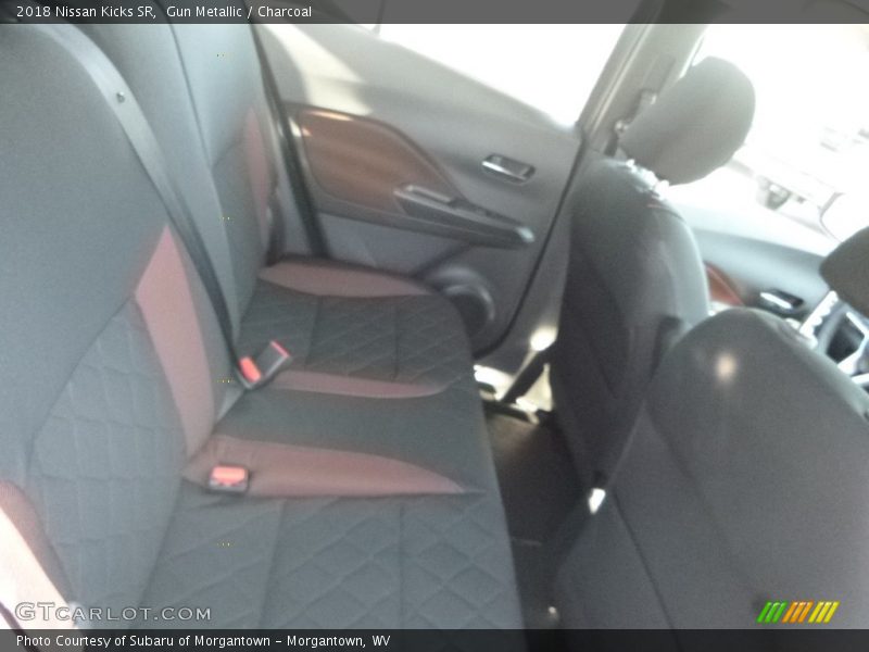 Gun Metallic / Charcoal 2018 Nissan Kicks SR