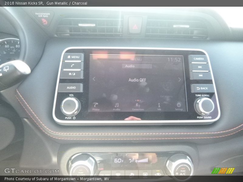 Gun Metallic / Charcoal 2018 Nissan Kicks SR