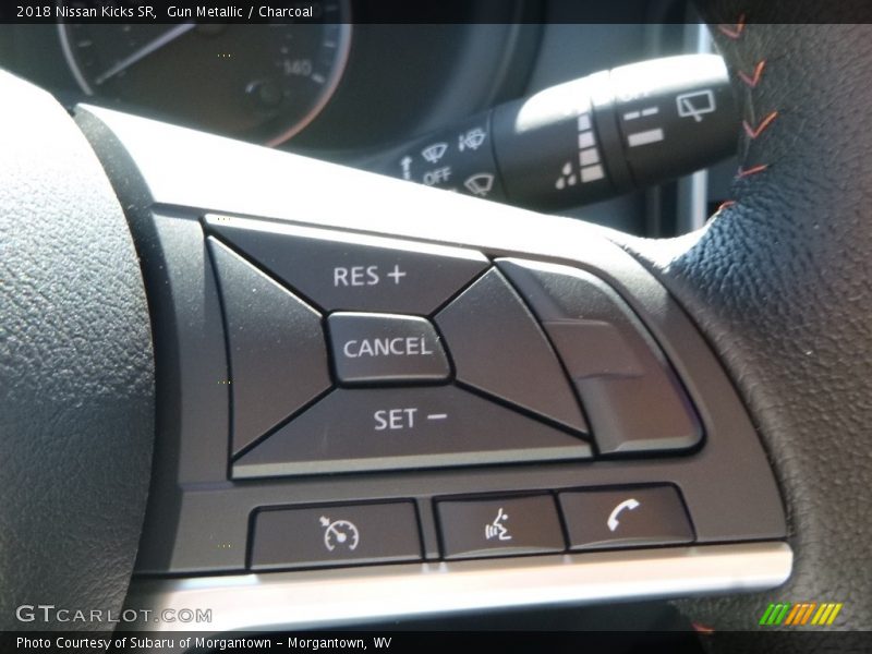 Gun Metallic / Charcoal 2018 Nissan Kicks SR