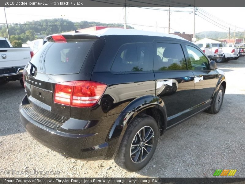 Pitch Black / Black 2018 Dodge Journey SE
