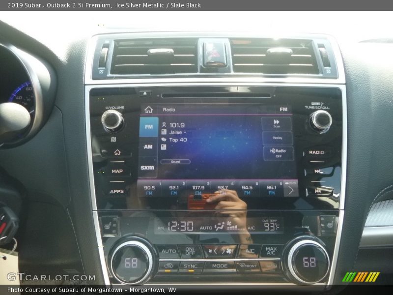 Ice Silver Metallic / Slate Black 2019 Subaru Outback 2.5i Premium