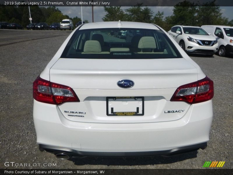 Crystal White Pearl / Ivory 2019 Subaru Legacy 2.5i Premium