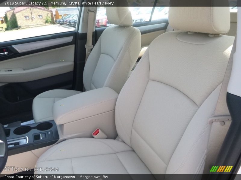 Crystal White Pearl / Ivory 2019 Subaru Legacy 2.5i Premium