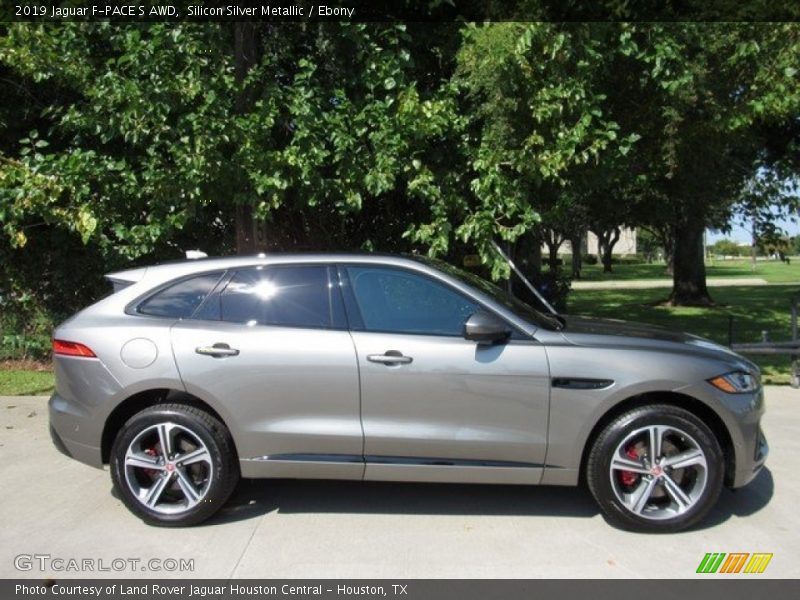 Silicon Silver Metallic / Ebony 2019 Jaguar F-PACE S AWD