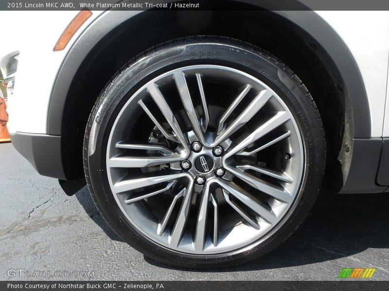 White Platinum Metallic Tri-coat / Hazelnut 2015 Lincoln MKC AWD