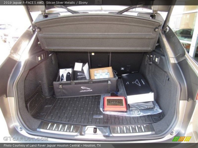 Silicon Silver Metallic / Ebony 2019 Jaguar F-PACE S AWD