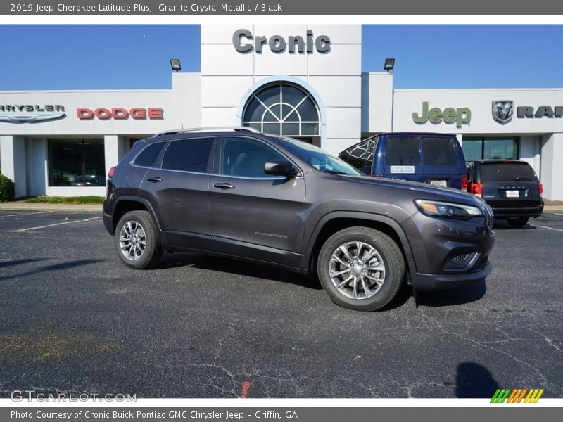Granite Crystal Metallic / Black 2019 Jeep Cherokee Latitude Plus