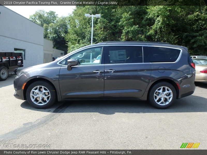 Granite Crystal Metallic / Cognac/Alloy 2019 Chrysler Pacifica Touring Plus