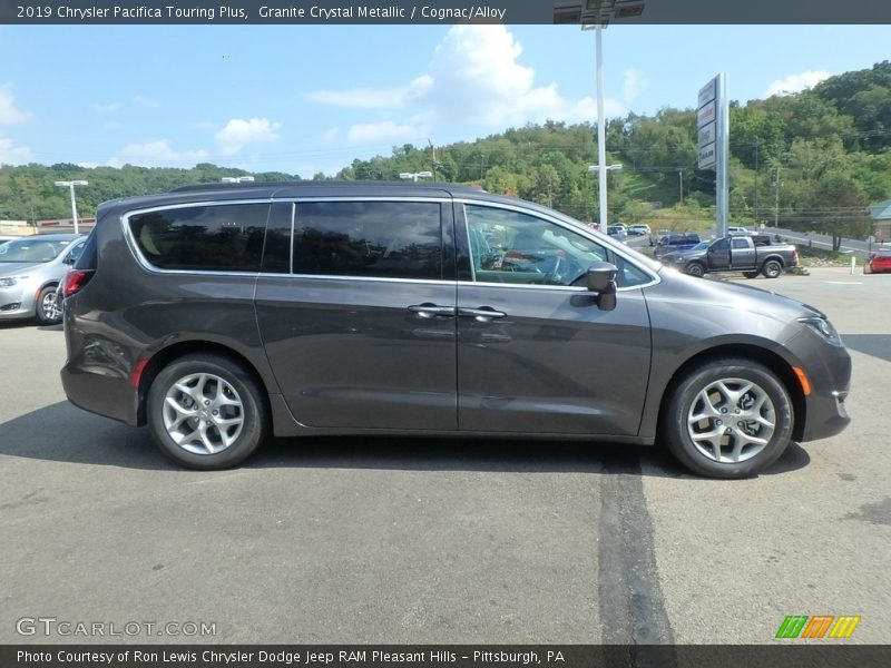 Granite Crystal Metallic / Cognac/Alloy 2019 Chrysler Pacifica Touring Plus