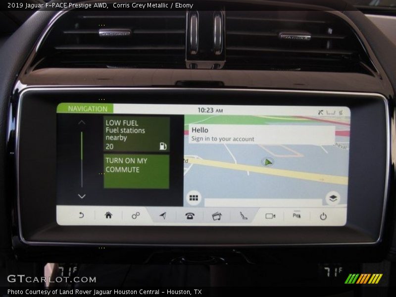Navigation of 2019 F-PACE Prestige AWD
