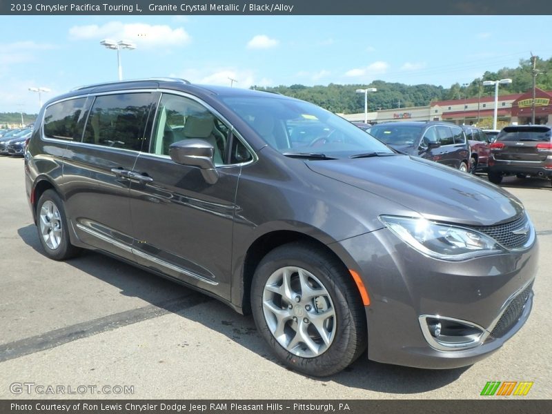 Granite Crystal Metallic / Black/Alloy 2019 Chrysler Pacifica Touring L