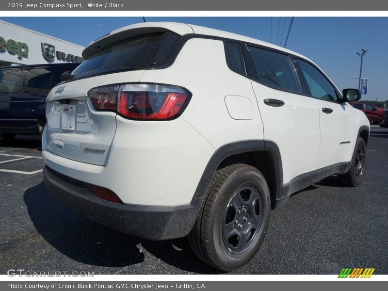 White / Black 2019 Jeep Compass Sport