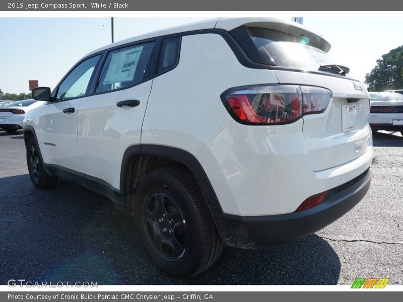 White / Black 2019 Jeep Compass Sport