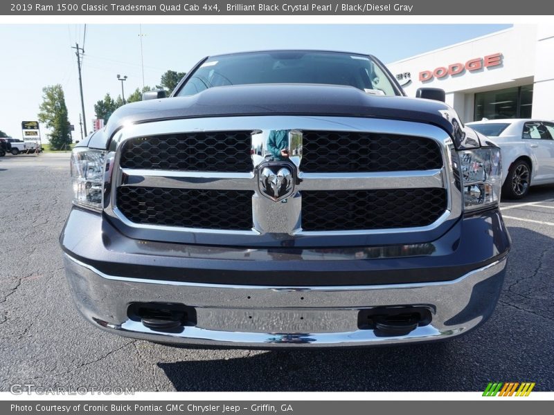 Brilliant Black Crystal Pearl / Black/Diesel Gray 2019 Ram 1500 Classic Tradesman Quad Cab 4x4