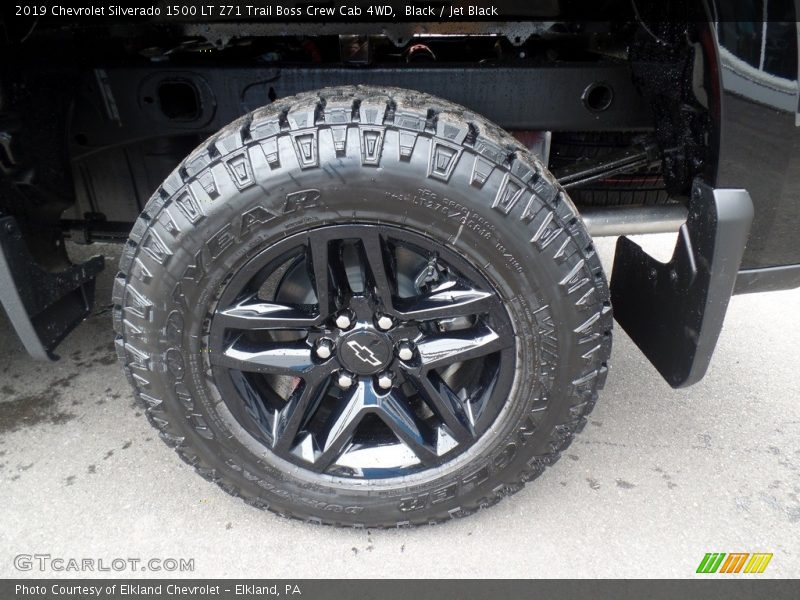  2019 Silverado 1500 LT Z71 Trail Boss Crew Cab 4WD Wheel