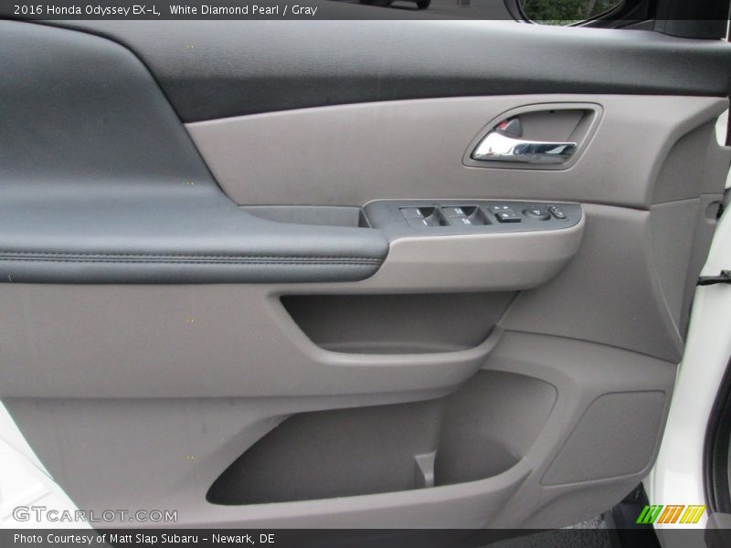 White Diamond Pearl / Gray 2016 Honda Odyssey EX-L