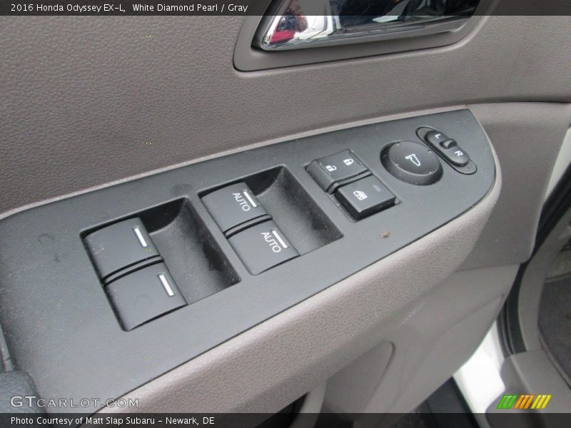 White Diamond Pearl / Gray 2016 Honda Odyssey EX-L