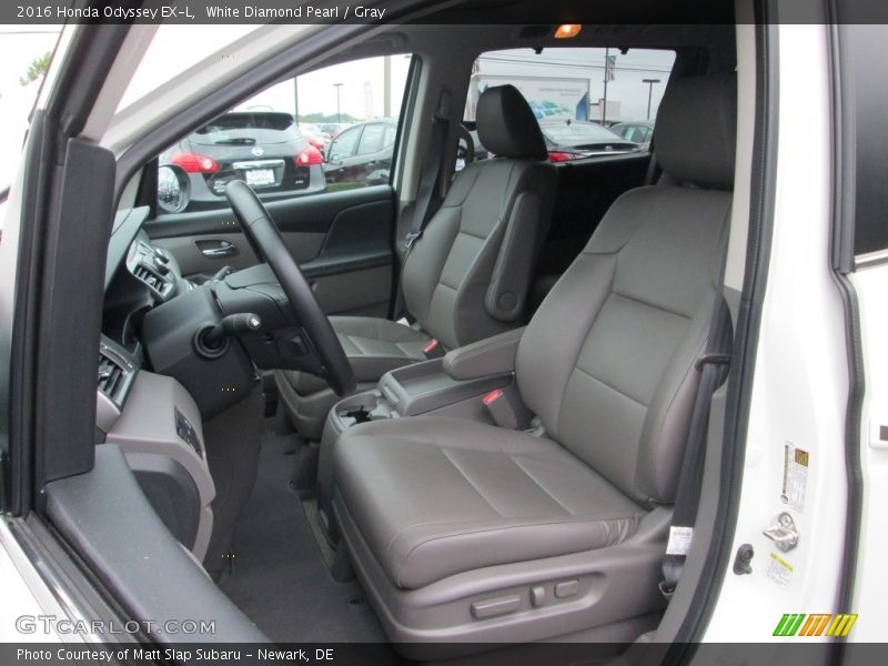 White Diamond Pearl / Gray 2016 Honda Odyssey EX-L