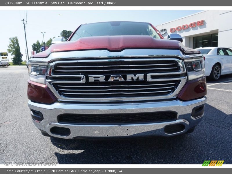 Delmonico Red Pearl / Black 2019 Ram 1500 Laramie Crew Cab