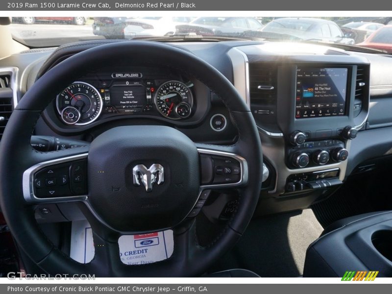 Delmonico Red Pearl / Black 2019 Ram 1500 Laramie Crew Cab
